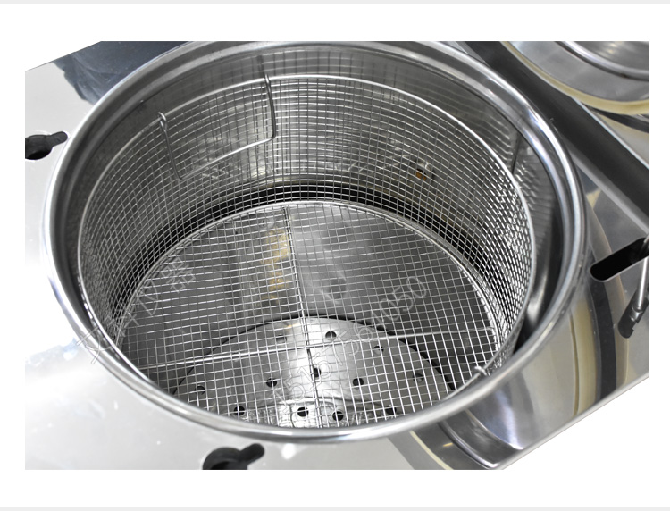 上海三申不銹鋼立式電熱蒸汽滅菌器YM75Z(定時(shí)數(shù)控)75L 壓力蒸汽滅菌鍋